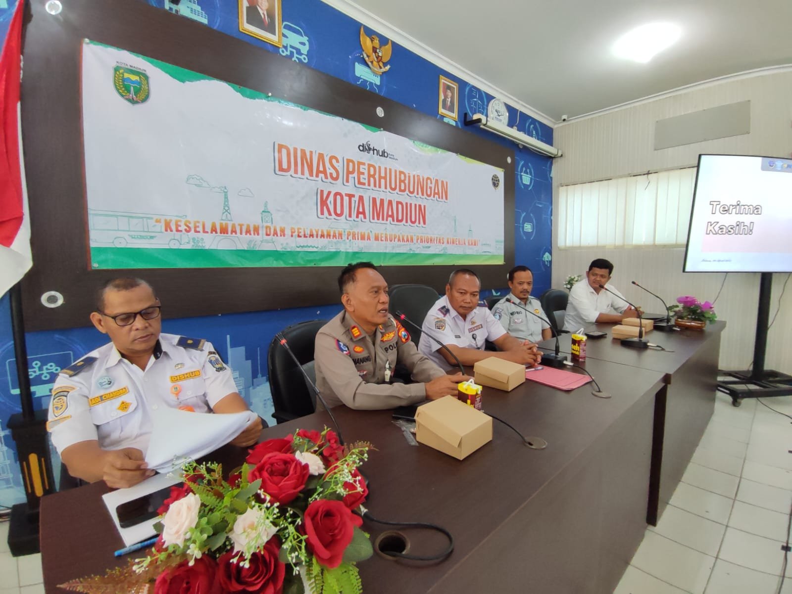Lantas Polres Madiun Kota bersama Dishub dan instansi terkait akan gencarkan sosialisasi rekayasa lalu lintas di Jalan Diponegoro