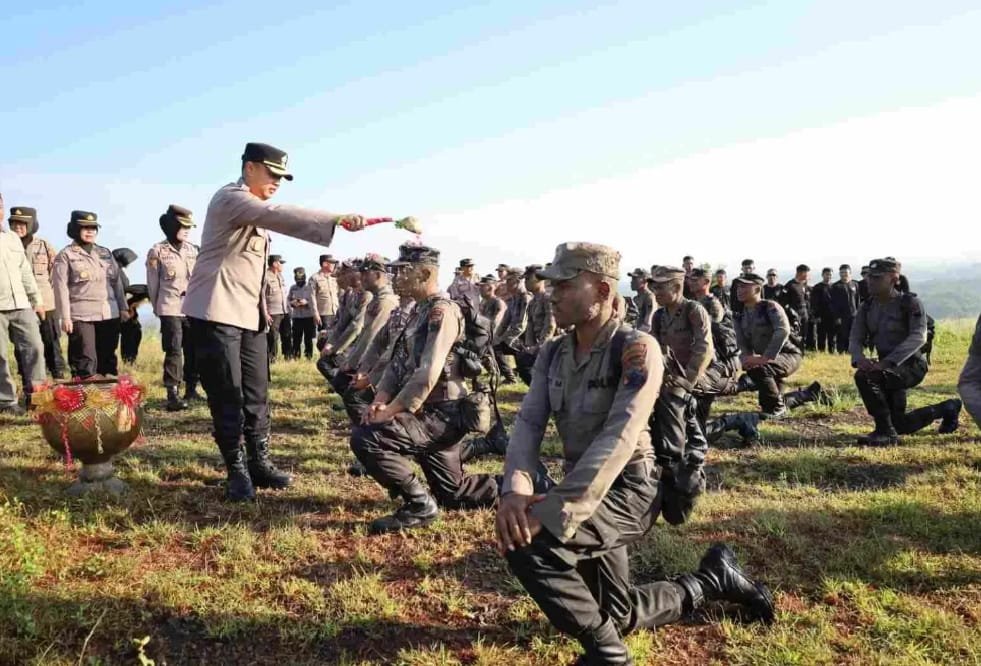 Kapokres Sukoharjo pimpin upacara pembaretan remaja polri