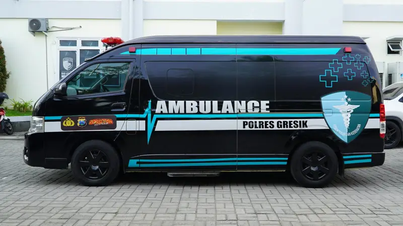Ambulance gratis inovasi Polres Gresik