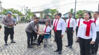 Kapolres Sukoharjo AKBP Anggaito Hadi Prabowo SH.,SIK., tampak memberikan apresiasi kepada anggotanya (Foto : Yus,NewsTujuh)