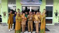 Korwil Cabdin Colomadu Tri Joko Suprapto S.Pd.,M.Pd.,saat melakukan kunker ke LKP Bertumbuh Sukses Gemilang (Foto : Yus,NewsTujuh)