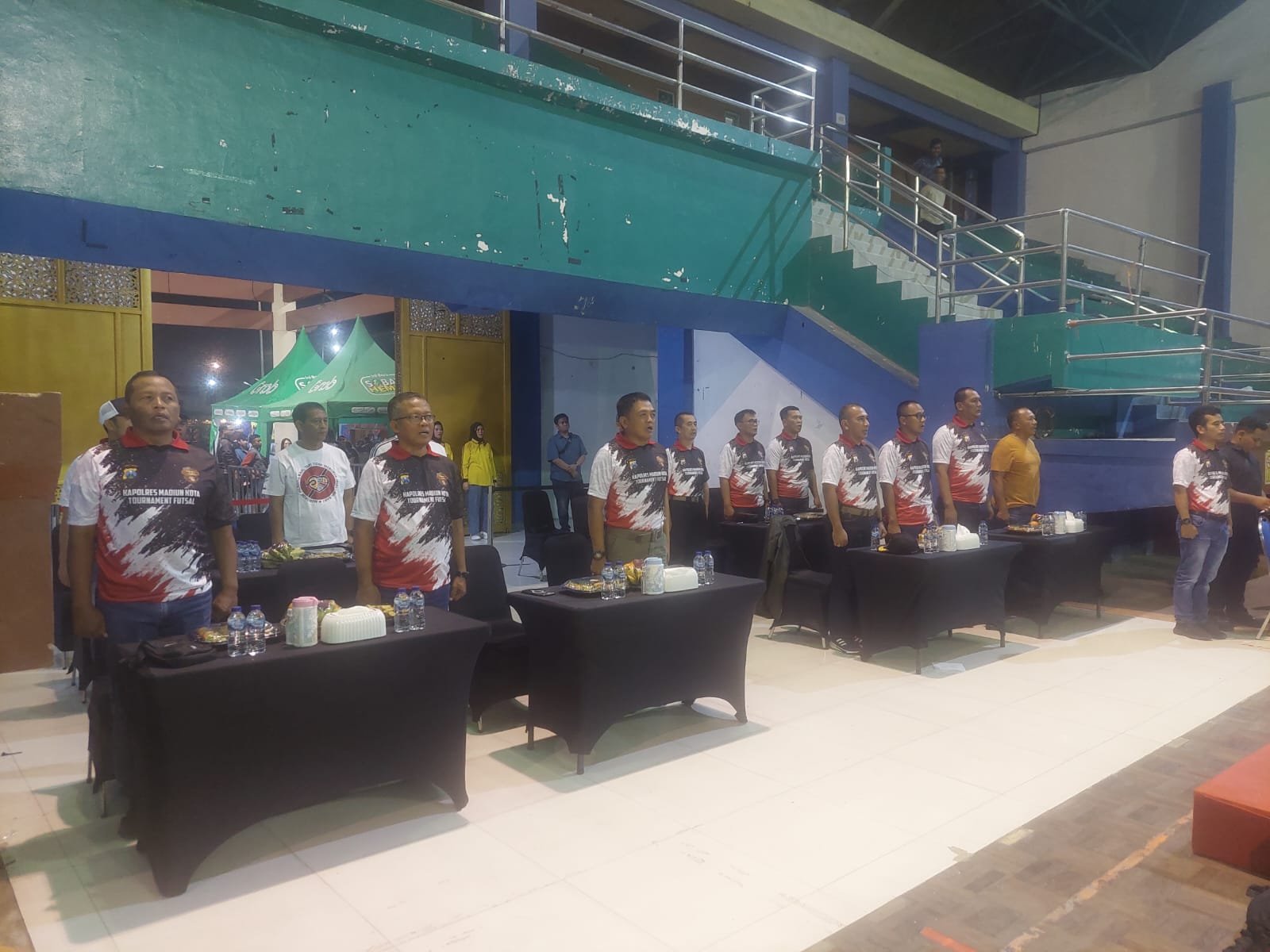 Peringati Hari Bhayangkara Ke 79 , tim pelajar SMA /SMK ikuti turnamen futsal (Foto : Yog,NewsTujuh)