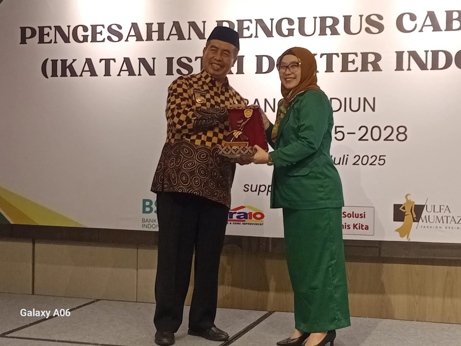 Ny. Nila Sukoto Pimpin Periode 2025–2028, Bupati Tekankan Kolaborasi untuk Masyarakat Sehat | Kamis, 17 Juli 2025. (Foto : Citra, NewsTujuh)