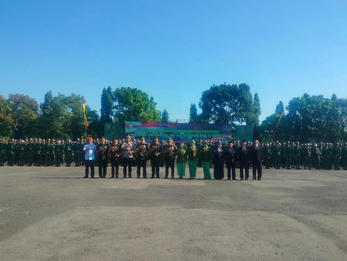 1.000 Prajurit Siswa Awali Pendidikan di Lapangan Chandradhimuka Rindam V/Brawijaya. (Foto : Ist)