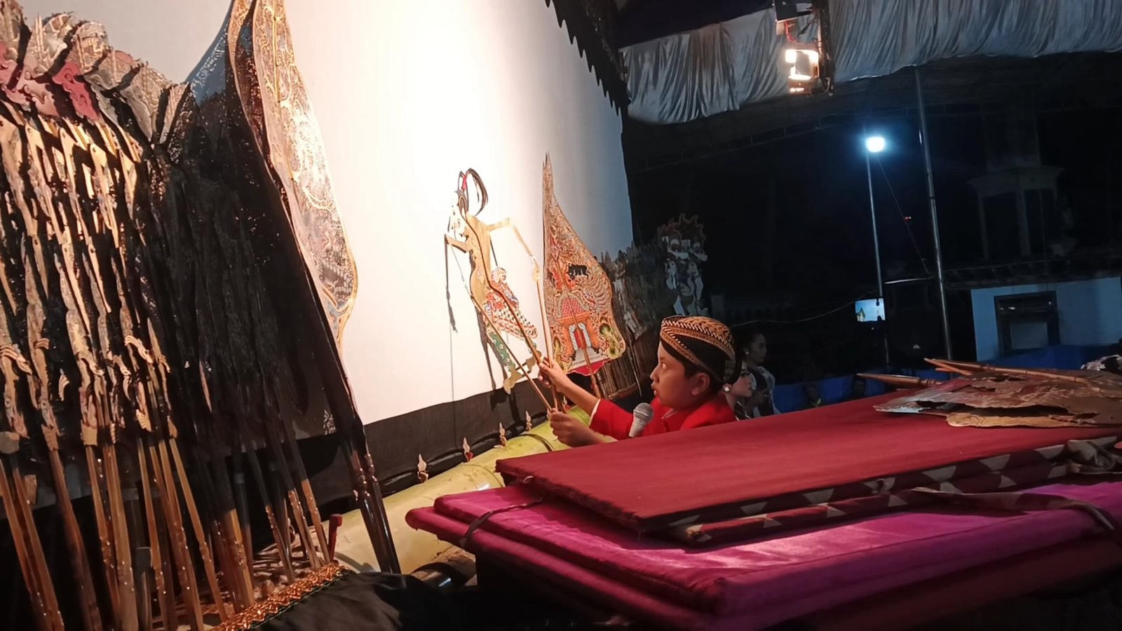 Penampilan Memukau Bersama Ki Aryo Pranowo dan Kehadiran Tokoh Penting Warnai Acara Budaya. (Foto: Yus, NewsTujuh)