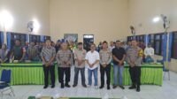 Petugas Polres Madiun Kota ketika melakukan sosialisasi di Aula Kelurahan Winongo (Foto : Zack,Newstujuh)