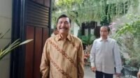Ketua Dewan Ekonomi Sosial Luhut Binsar Pandjaitan ketika bersama Jokowi (Foto : Dok NewsTujuh)