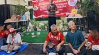 Warga Bumi Mas 2 RT 58, Kelurahan Mojorejo, Kecamatan Taman, Kota Madiun Jawa Timur, Sedang Mengelar Malam Tirakatan (Foto : Isworo,NewsTujuh)