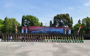 Kasdam V/Brawijaya Lantik 1.000 Prajurit Tamtama, Dua Hafiz Al-Qur’an Jadi Kebanggaan 2 Kasdam V/Brawijaya Lantik 1.000 Prajurit Tamtama, Dua Hafiz Al-Qur’an Jadi Kebanggaan