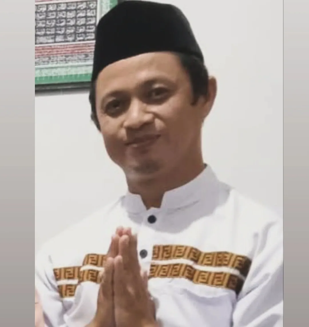 Dunia di Antara Dua Paha , Ini Respon Pemerhati Sosial Asal Madiun 1 Rahmat (48) , seorang pemerhati sosial asal Madiun (Foto : Naw,NewsTujuh)