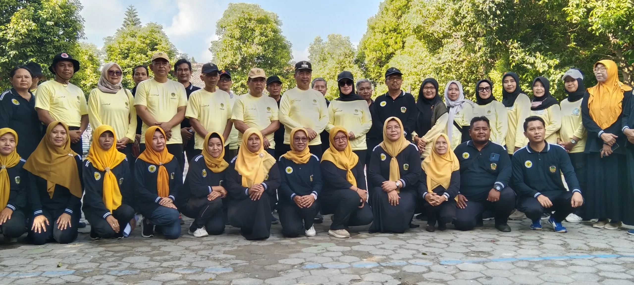 World Cleanup Day 2025 di Madiun, Bupati Hari Wuryanto Pimpin Aksi Bersih-Bersih di Sumbersari 1 World Cleanup Day Kabupaten Madiun