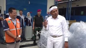 Fakta di Balik Sumber Air AQUA: Klarifikasi Atas Disinformasi di Media Sosial 8 KDM sidak Aqua
