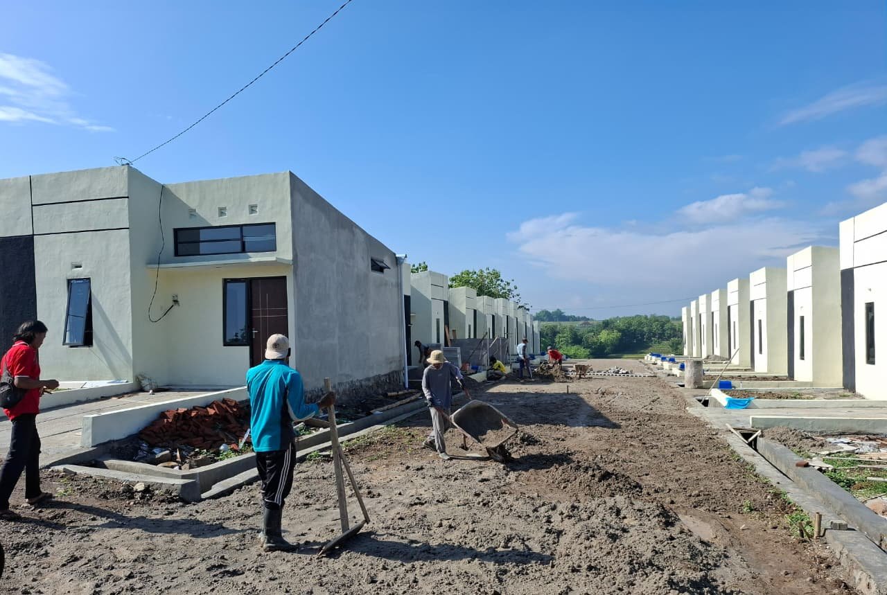 Rumah Subsidi Rasa Premium, Marison Regency Madiun Hadir dengan Fasilitas Lengkap 1 Marison Regency Madiun kebut pembangunan fasilitas rumah subsidi (Foto : Her , NewsTujuh)