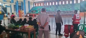 Futsal Tetra Cup Vol. 7 Semarakkan HUT ke-43 SMAN 4 Madiun 10 Suasana pertandingan Futsal Tetra Cup Vol. 7 di GOR Wilis Kota Madiun dalam rangka HUT ke-43 SMAN 4 Madiun, diikuti 32 tim pelajar se-Karesidenan Madiun. (Foto : Naw, NewsTujuh)