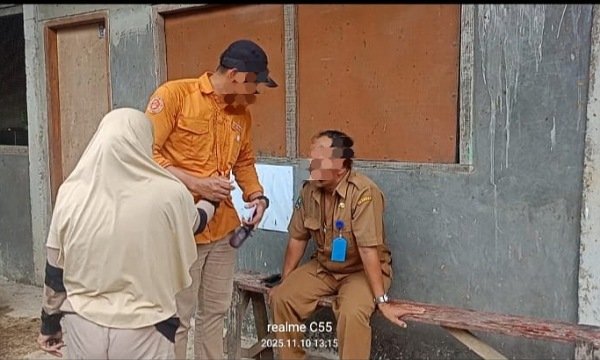 Asyik Berduaan , Oknum ASN Dikpora Magetan Kepergok Suami Sang Perempuan 1 oknum asn