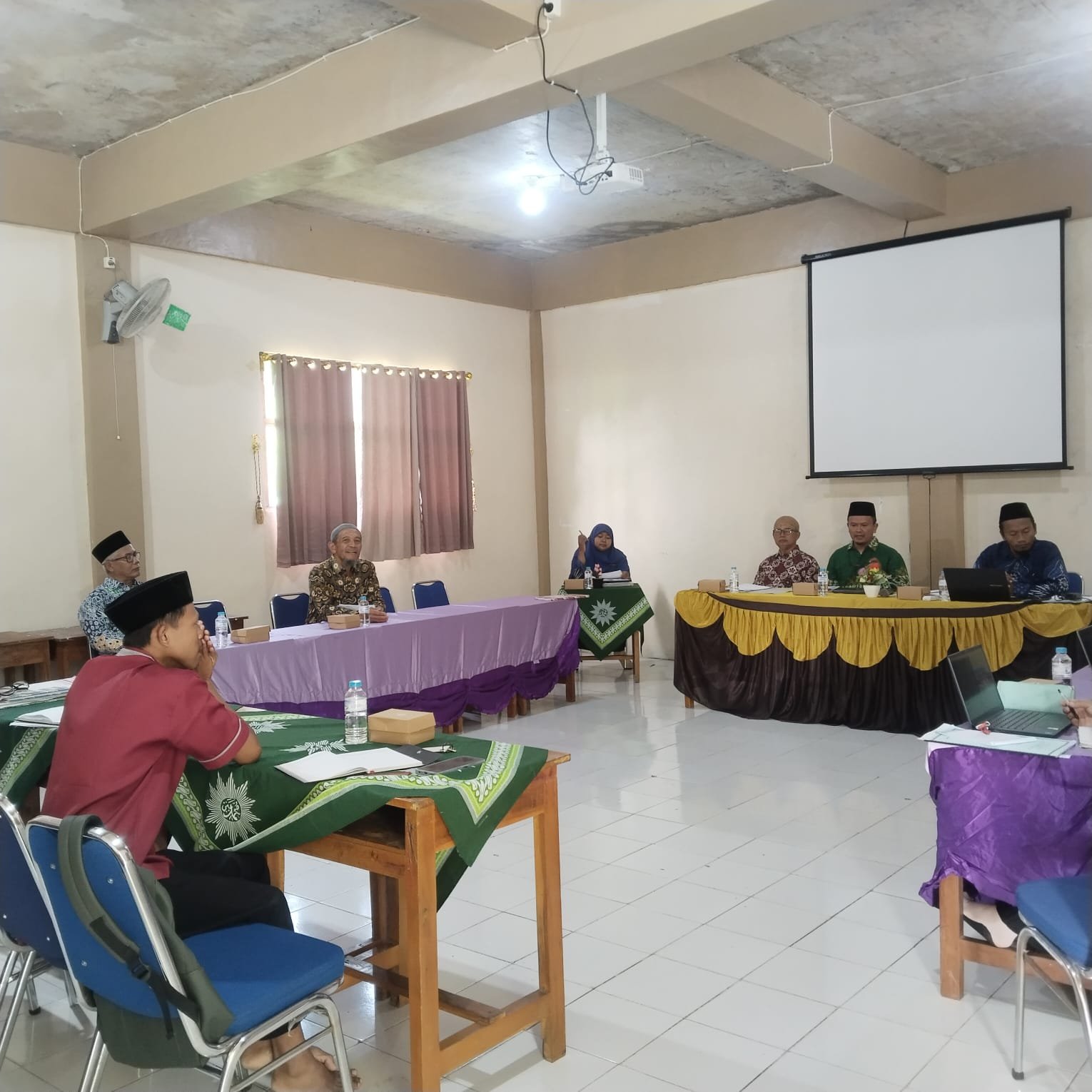 Majelis Dikdasmen PCM Sambi Laksanakan Monev di PonpesMu Manafiul Ulum 2 Majelis Dikdasmen PCM Sambi Gelar Monev di PonpesMu Manafiul Ulum: Perkuat Silaturahmi dan Sinergi Pendidikan Muhammadiyah.