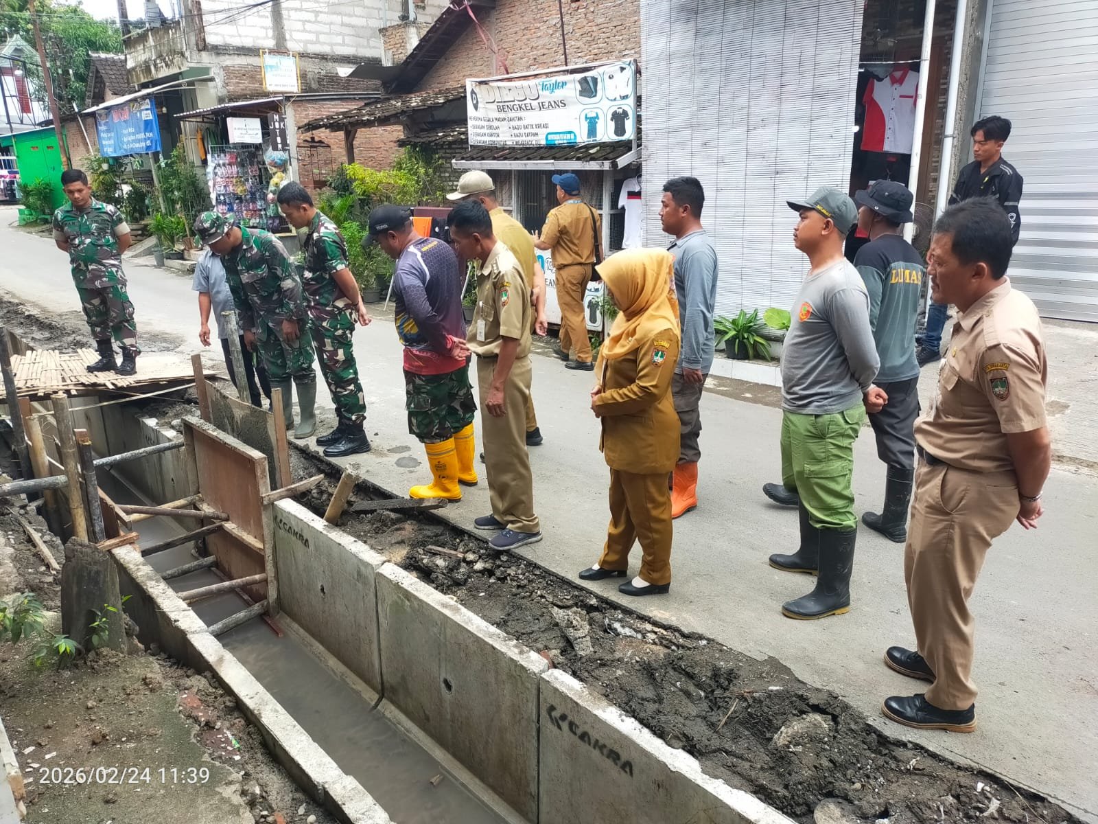 Dandim 0735/Surakarta Tinjau Progres TMMD Sengkuyung Tahap I 2026 di Kelurahan Joyotakan 2 dandim