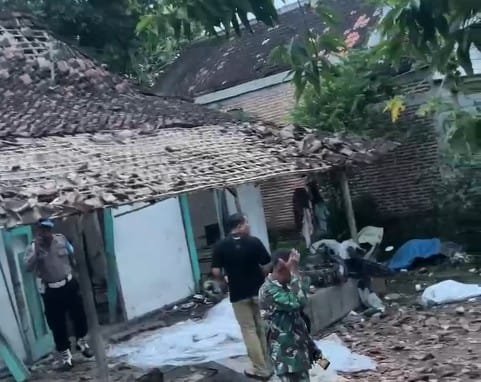 Ledakan Petasan di Ponorogo Tewaskan Siswa 13 tahun dan Satu Remaja Luka Parah 1 LEDAKAN