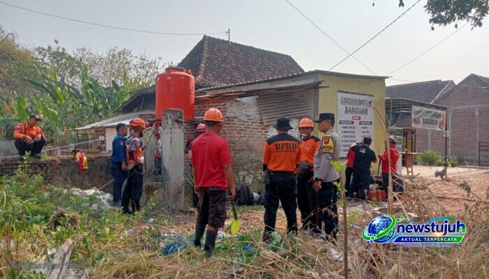 Lansia 76 Tahun Jatuh ke Sumur Sedalam 20 Meter di Madiun
