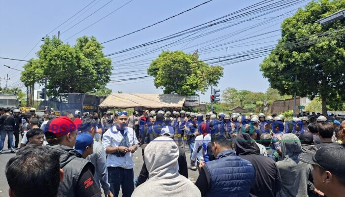 Ratusan Pesilat PSHT Demo di Madiun, Soroti Konflik Kepemimpinan