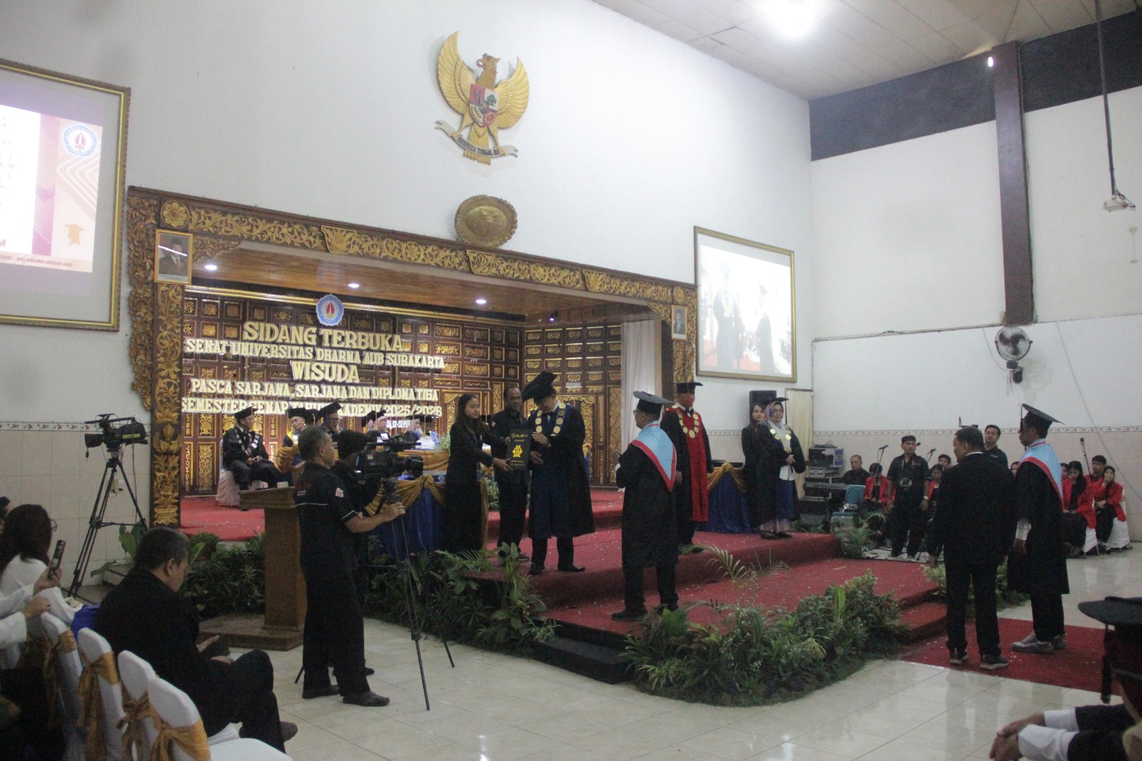 UNDHA AUB Surakarta