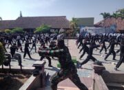 TNI Latih Siswa SMKN 1 Bulukerto untuk Keterampilan dan Patriotisme
