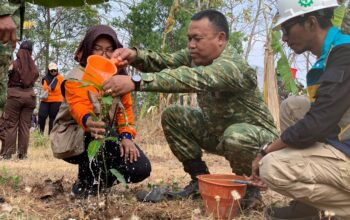 Penanaman Sejuta Pohon Warnai HUT TNI ke-81 di Wonogiri