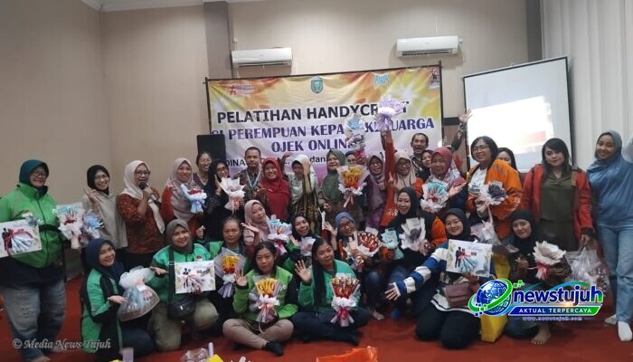Dian Farida: Dari Kain Jadi Cuan, Warga Madiun Belajar Handycraft