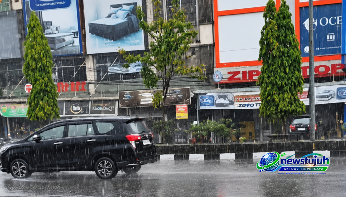 Modifikasi Cuaca Jatim Mulai Berhasil, Malang hingga Madiun Diguyur Hujan