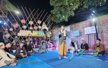 ambal-warsa-kartasura-teater-jebole-beteng