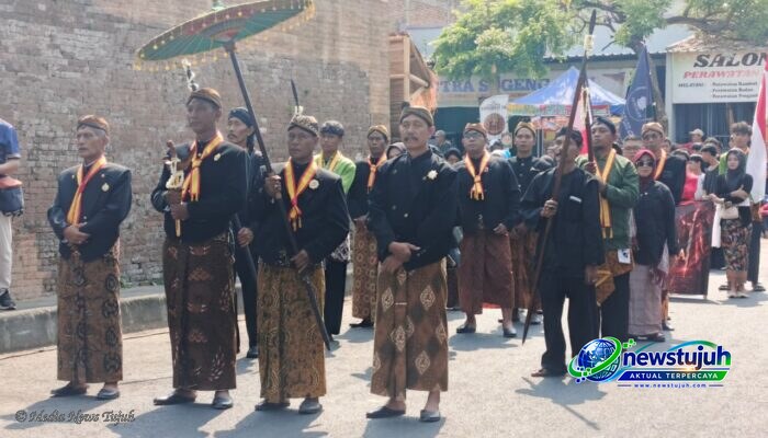 Kirab Budaya Ambal Warsa ke-346 Kartasura Diiringi Prajurit Karaton dan Keris Kyai Kartasura