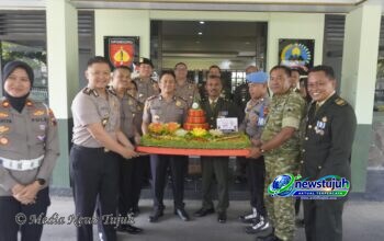 Polresta Surakarta Sambangi Kodim 0735, Ucapkan HUT ke-81 TNI
